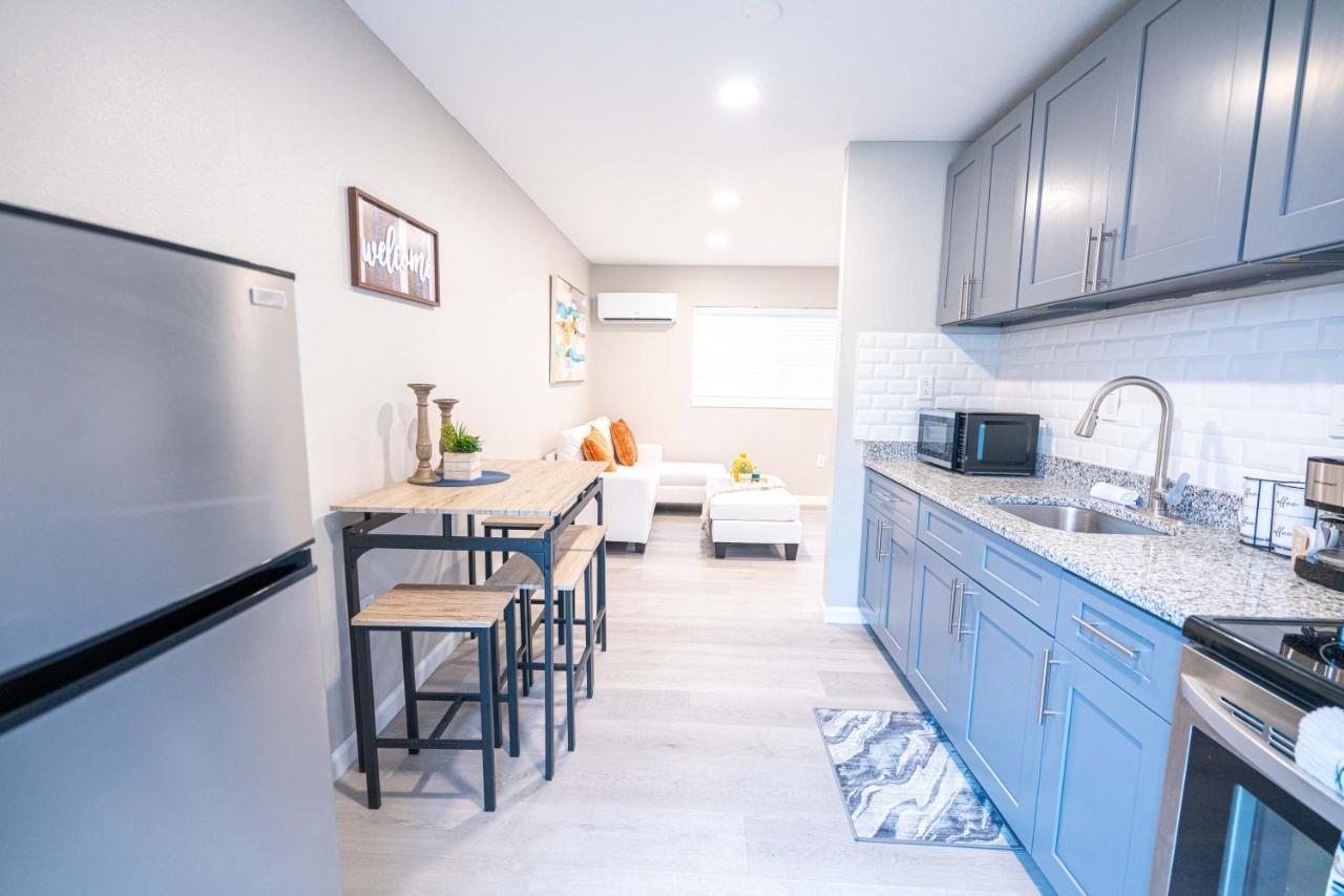 University Serenity Suites Tampa Extérieur photo