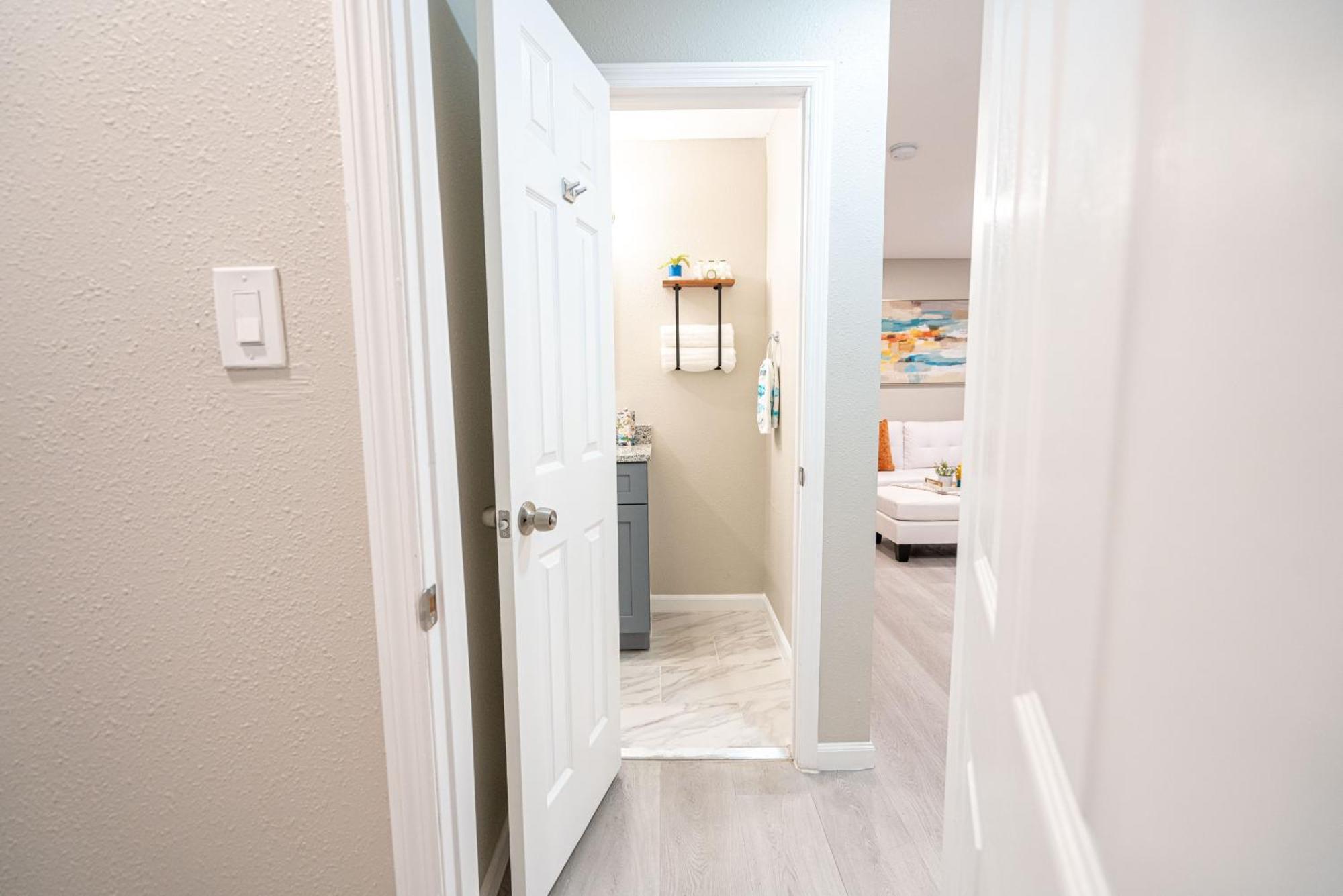 University Serenity Suites Tampa Extérieur photo